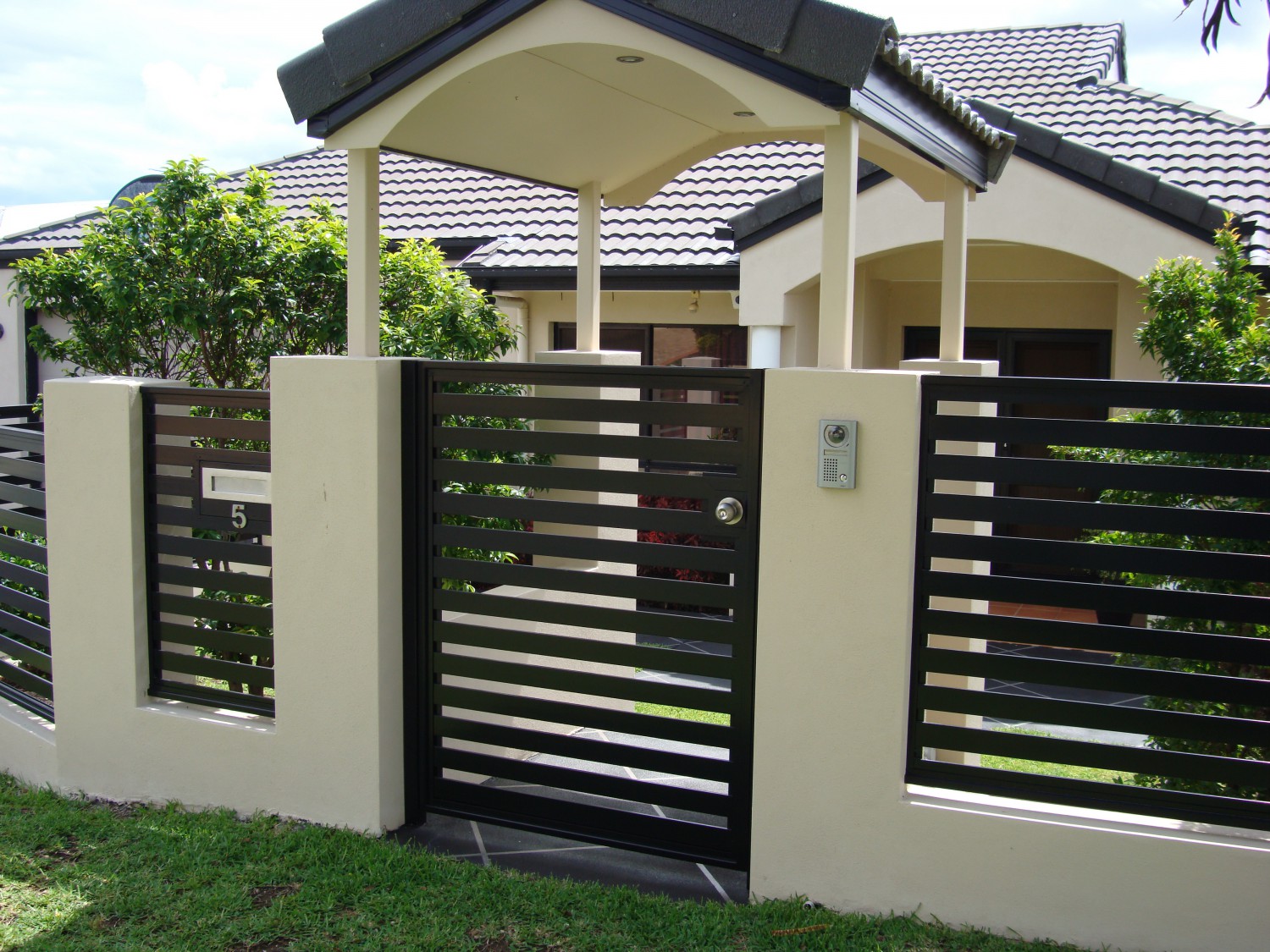 Pedestrian Gate Gallery Images | Brisbane Automatic Gate Systems