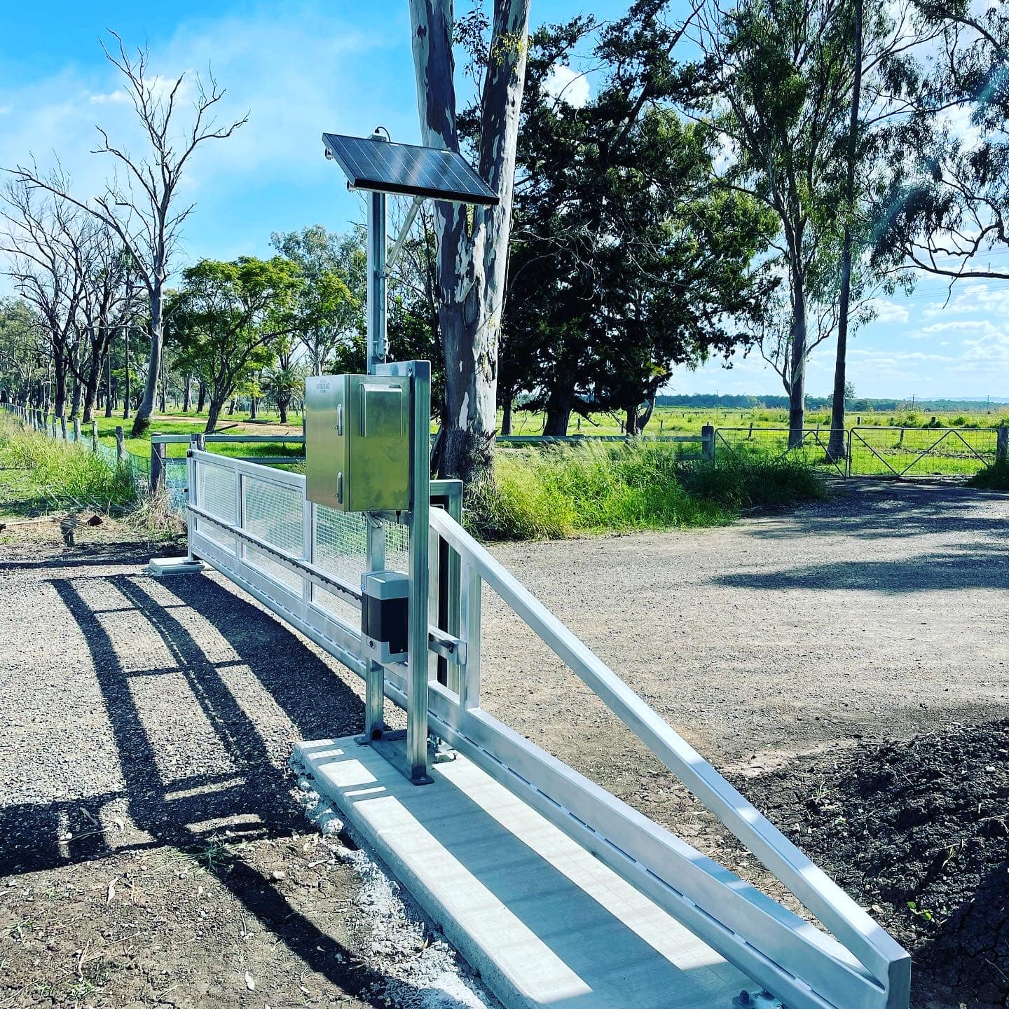 Solar Gates for Farms Custom Automatic Gates QLD