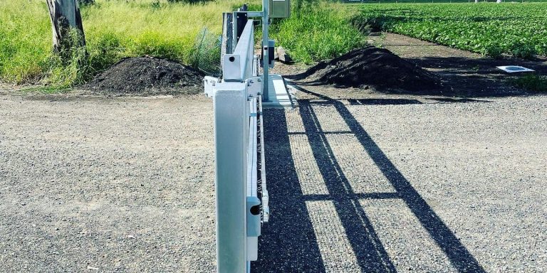 solar gates for farms